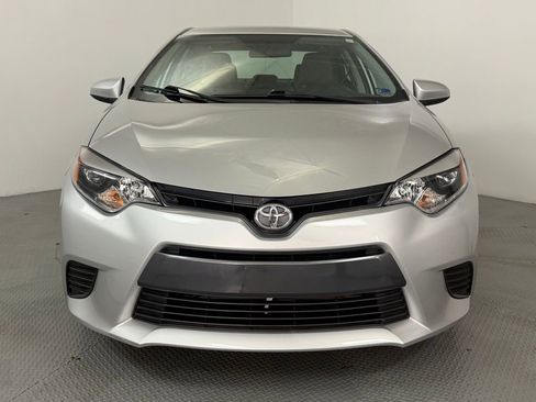 Used 2016 Toyota Corolla LE image 2