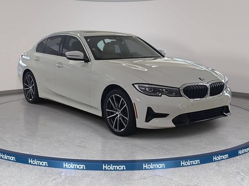 Used 2021 BMW 330i xDrive Sedan w/ Convenience Package AWD/4WD image 4