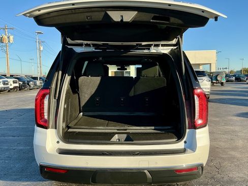 Used 2021 GMC Yukon XL SLT w/ SLT Luxury Plus Package image 20