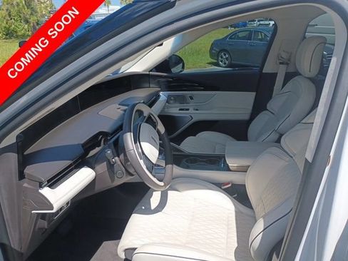 Used 2024 Lincoln Nautilus Black Label AWD/4WD image 16