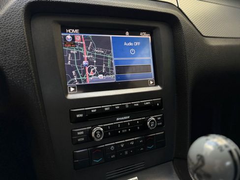 Used 2011 Ford Mustang Shelby GT500 w/ SVT Performance Pkg image 41