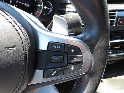 Used 2018 BMW M550i xDrive AWD/4WD image 11