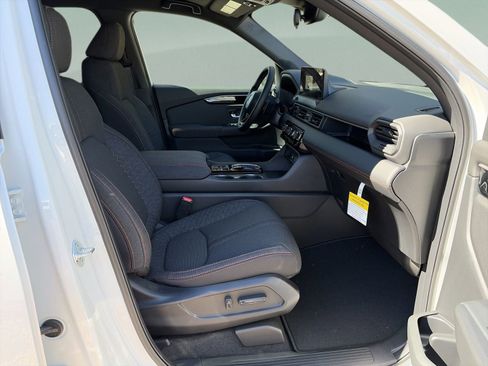 New 2026 Honda Pilot Sport image 20