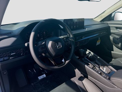 New 2026 Honda Accord EX-L image 9