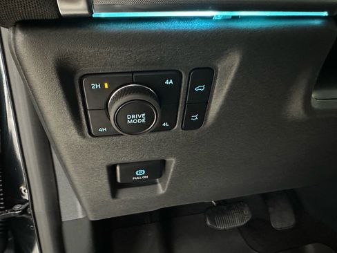 New 2026 Ford Expedition Platinum image 35