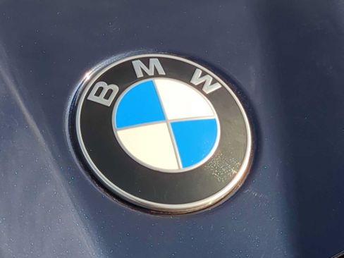 Used 2026 BMW 530i xDrive w/ M Sport Package AWD/4WD image 12