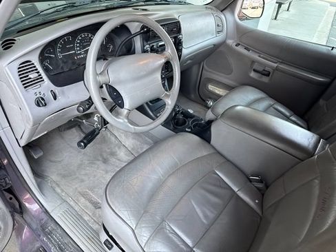 Used 1997 Ford Explorer Limited AWD/4WD image 7