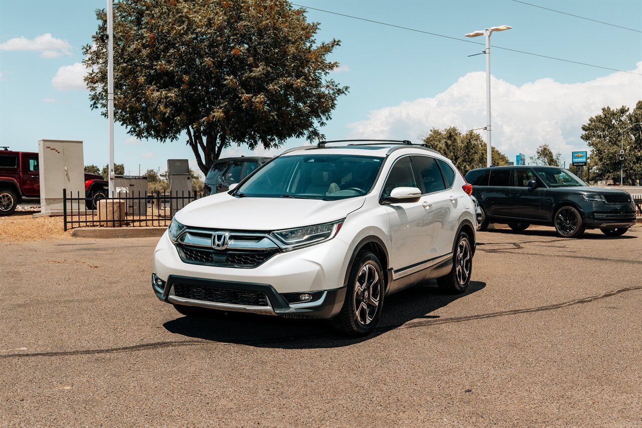 Used 2017 Honda CR-V Touring image 3