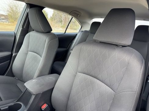 Used 2024 Toyota Corolla LE image 10