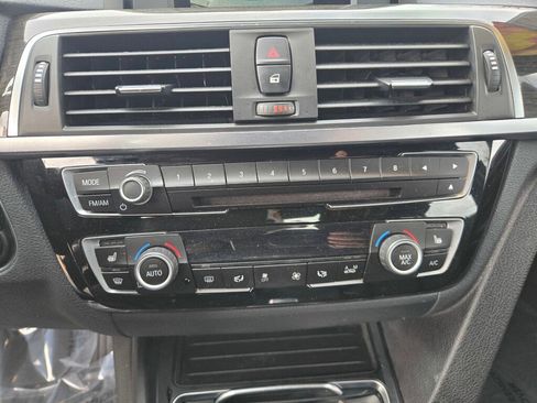 Used 2017 BMW 330i Sedan image 17