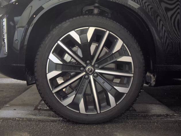 Used 2026 Volvo XC90 B6 Plus AWD/4WD image 11