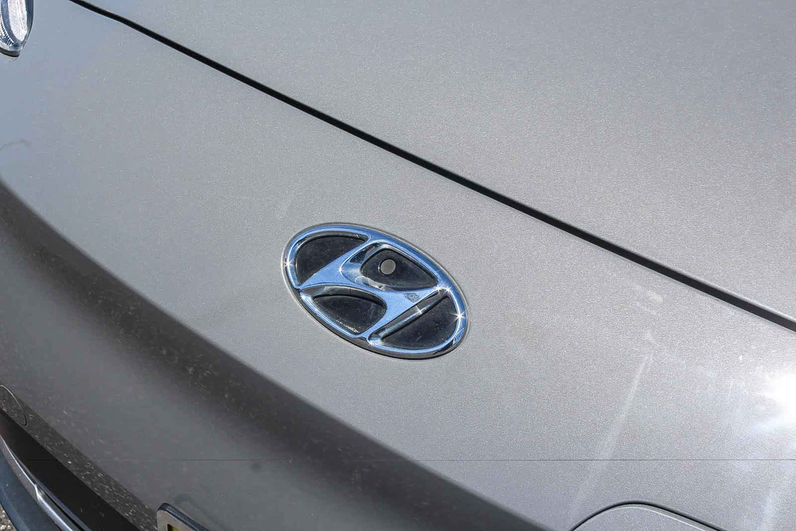 Certified 2023 Hyundai Kona SE FWD image 14