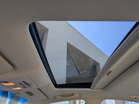 Used 2012 Lexus ES 350 image 19