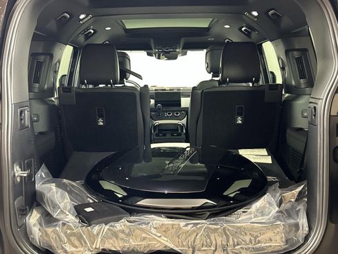 New 2025 Land Rover Defender 130 S image 29