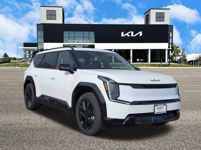 New 2026 Kia EV9 Land w/ Nightfall Edition Package