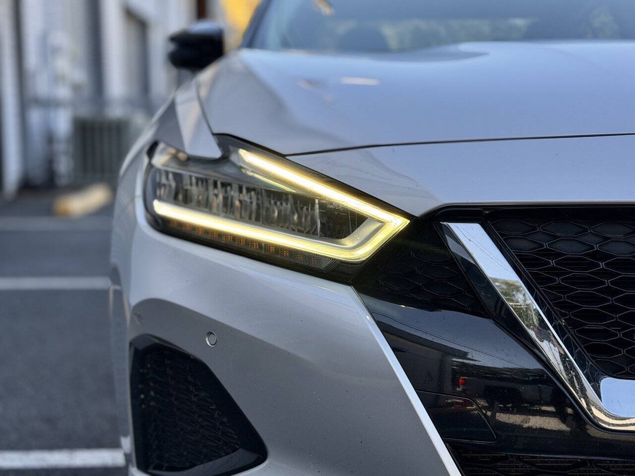 Used 2020 Nissan Maxima 3.5 SL w/ Floor Mat Group FWD image 10