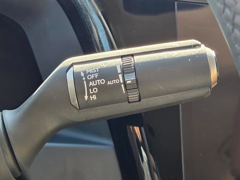 Used 2024 Lexus RZ 300e Premium FWD image 25