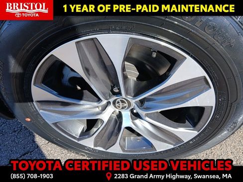 Certified 2020 Toyota Highlander XLE image 11