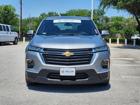 Used 2023 Chevrolet Traverse LT FWD image 31