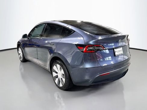 Used 2022 Tesla Model Y Long Range AWD/4WD image 9
