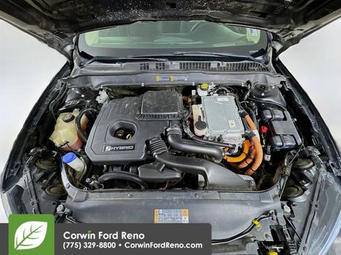 Used 2019 Ford Fusion SE image 30