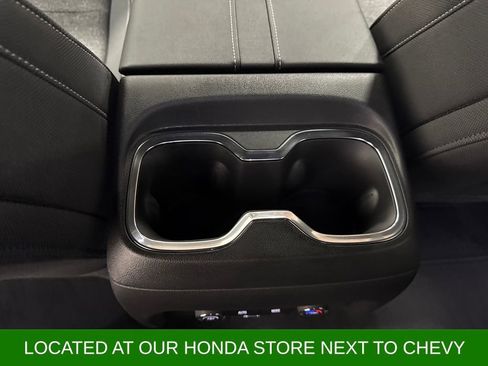 Certified 2024 Chevrolet Traverse LT image 40