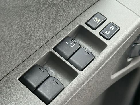 Used 2021 Nissan Frontier SV AWD/4WD image 18