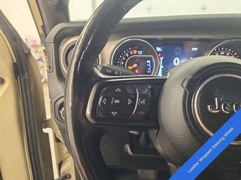 Used 2020 Jeep Gladiator Sport w/ Quick Order Package 24S AWD/4WD image 33