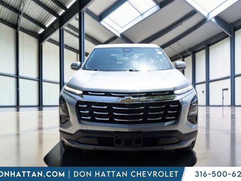 Used 2025 Chevrolet Equinox LT FWD image 31