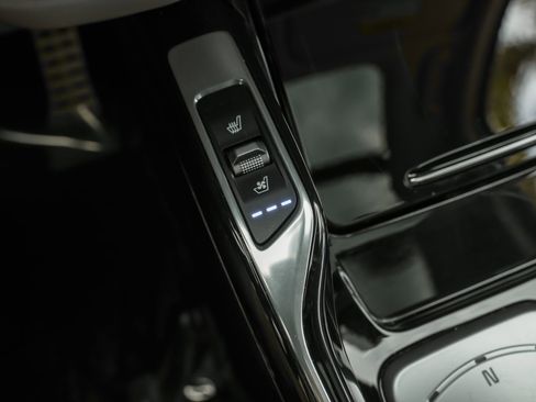 Used 2023 Kia Sorento SX Prestige image 17