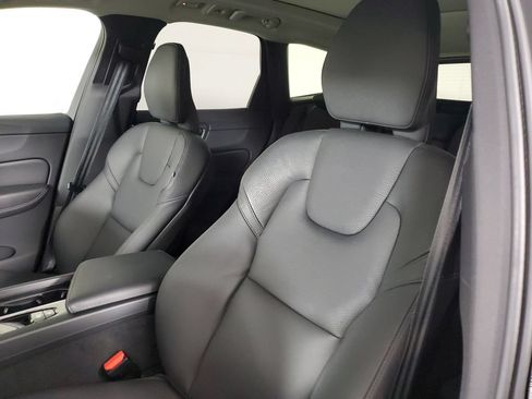 Certified 2025 Volvo XC60 T8 Plus w/ Protection Package Premier AWD/4WD image 25