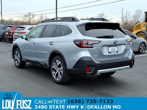 Used 2022 Subaru Outback Limited image 5