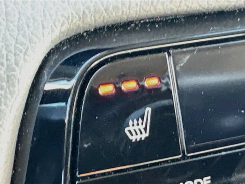Certified 2025 Honda Pilot Touring image 26