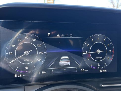 Used 2024 Kia Carnival SX Prestige image 26