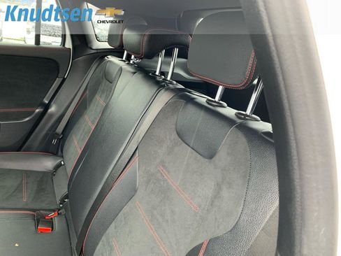 Used 2022 Mercedes-Benz GLA 250 4MATIC image 17