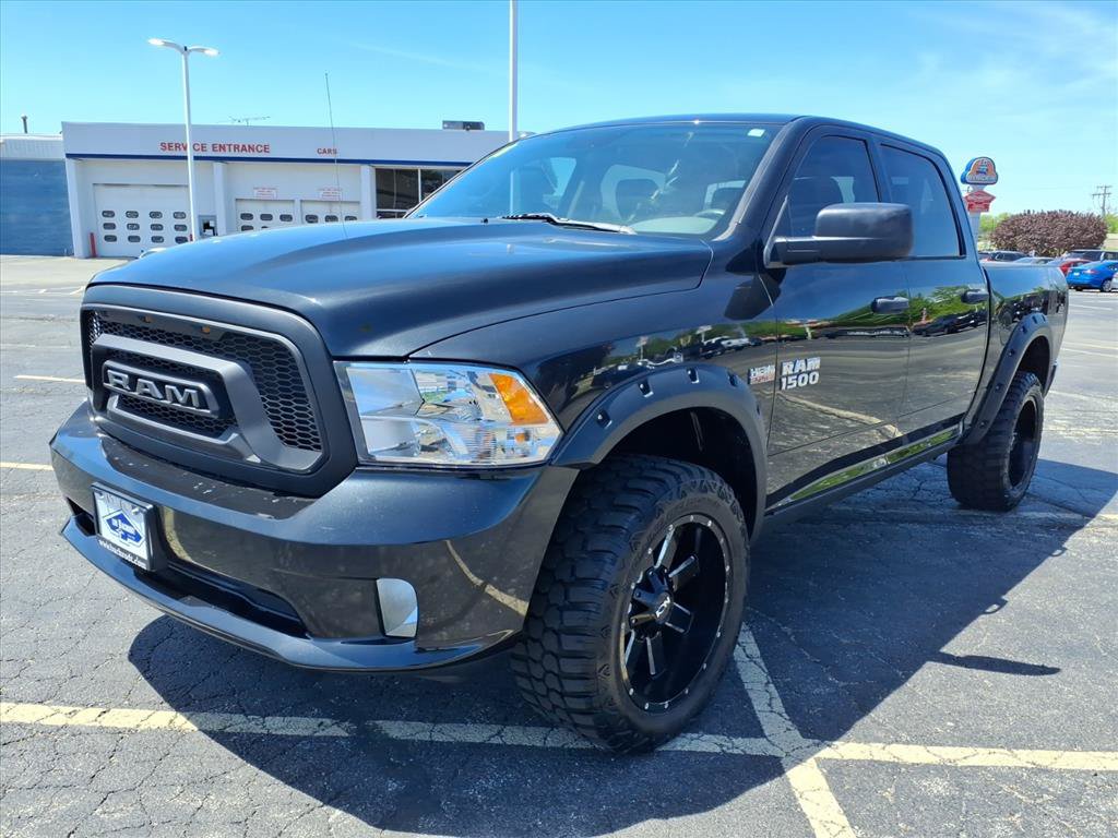 Used 2018 RAM 1500 Express w/ Wheel & Sound Group AWD/4WD image 3