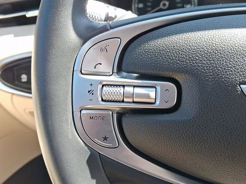 Used 2023 Genesis GV70 2.5T AWD/4WD image 20