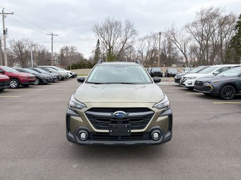 Certified 2025 Subaru Outback Premium w/ Popular Package #1A image 16