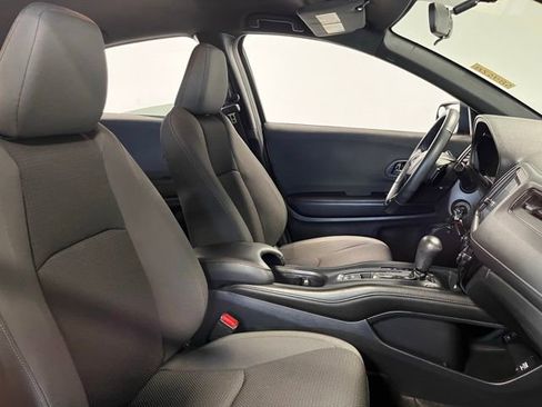 Used 2021 Honda HR-V Sport image 10