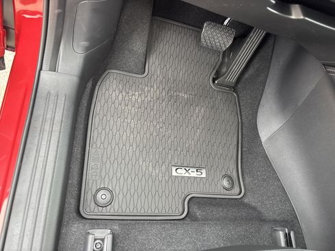 New 2025 MAZDA CX-5 AWD 2.5 S w/ Premium Plus Pkg image 23