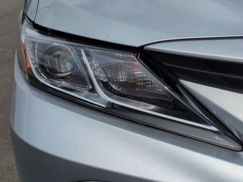 Used 2024 Toyota Camry LE FWD image 10