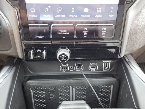 Used 2026 RAM 1500 Laramie image 8