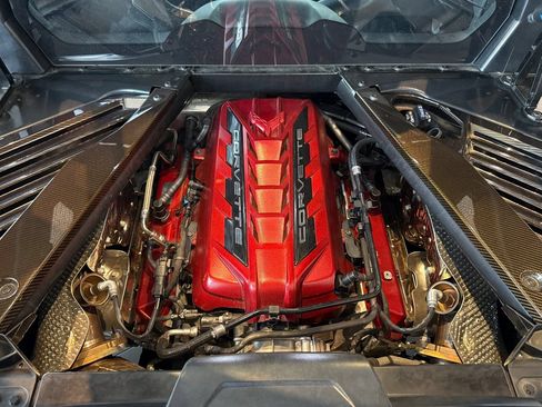 Used 2022 Chevrolet Corvette Stingray Coupe w/ Z51 Performance Package RWD image 24