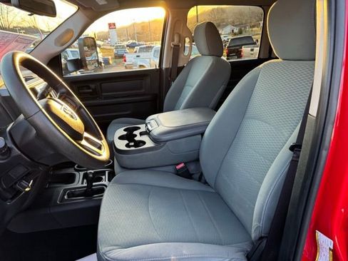 Used 2015 RAM 2500 Tradesman w/ Chrome Appearance Group image 10