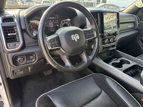 Used 2024 RAM 1500 Laramie image 17