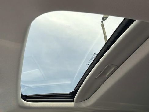 New 2026 Chevrolet Trax ACTIV w/ Sunroof Package image 16