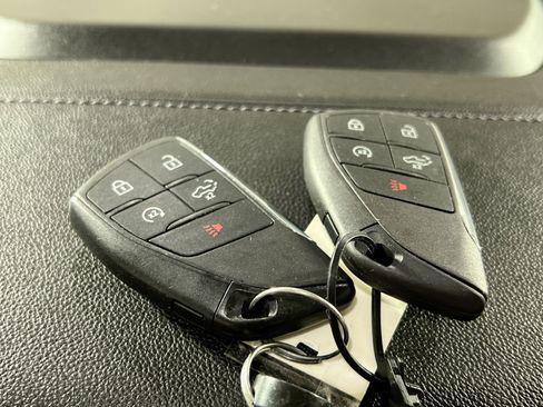 Used 2024 GMC Sierra 1500 Elevation image 27