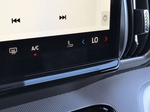 New 2026 Ford Expedition Active RWD image 22