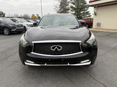 Used 2017 INFINITI QX70 AWD w/ Limited Package image 3