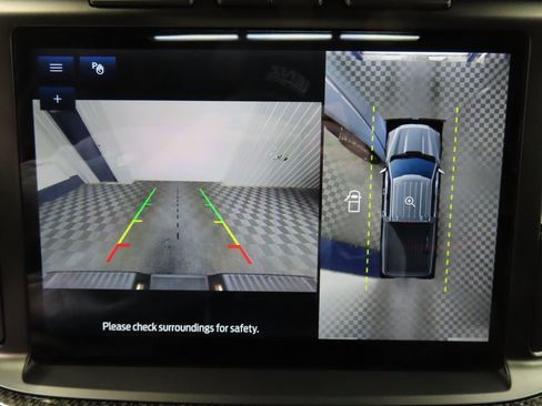 Used 2023 Ford F150 Lariat w/ Equipment Group 502A High image 16